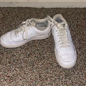 Nike Court Vision Size 9